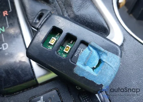 2017 Toyota Highlander Xle z USA, uszkodzony, nr VIN 5TDJZRFH4HS453655